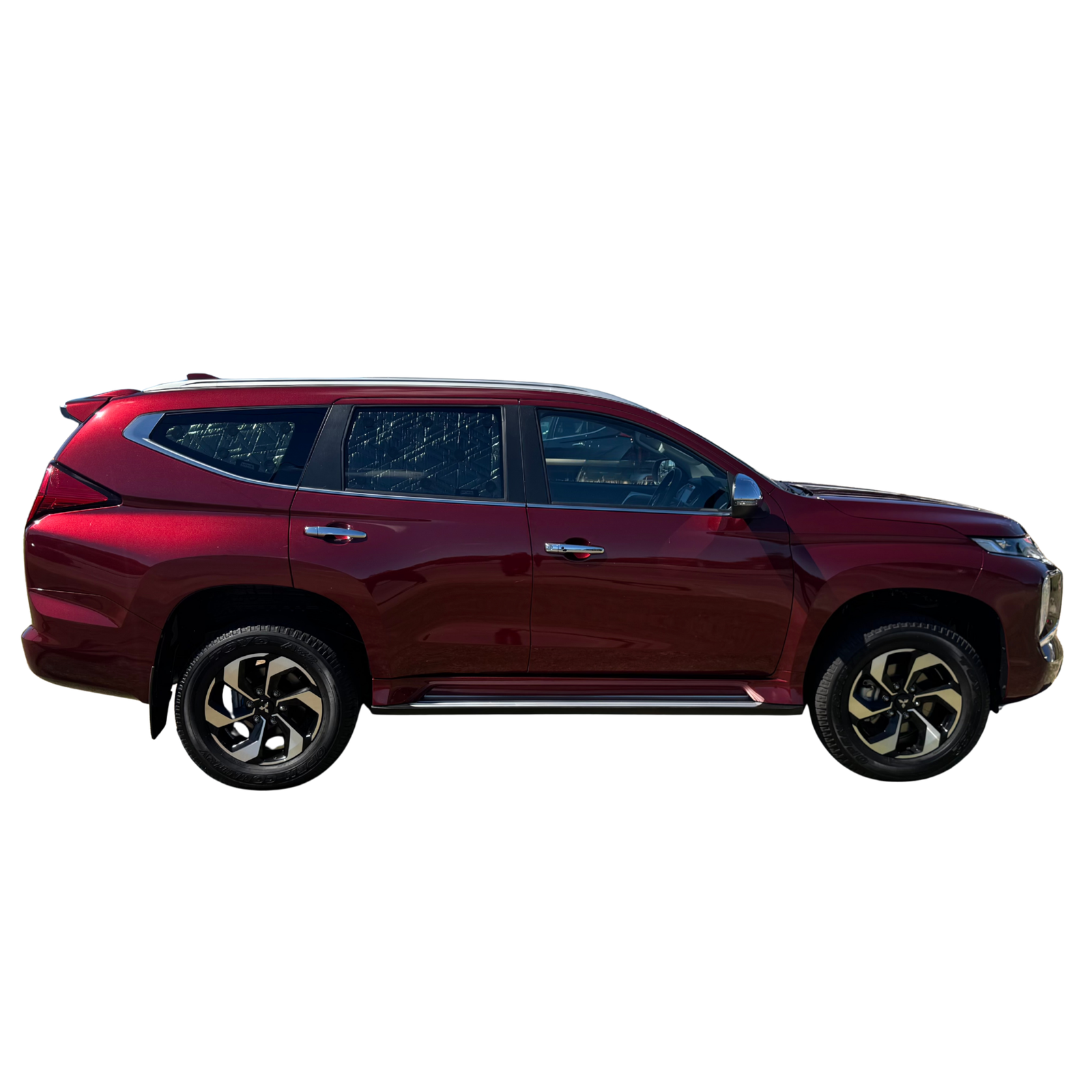 Mitsubishi Pajero Sport Doors Sunshade Kit (2015-present)