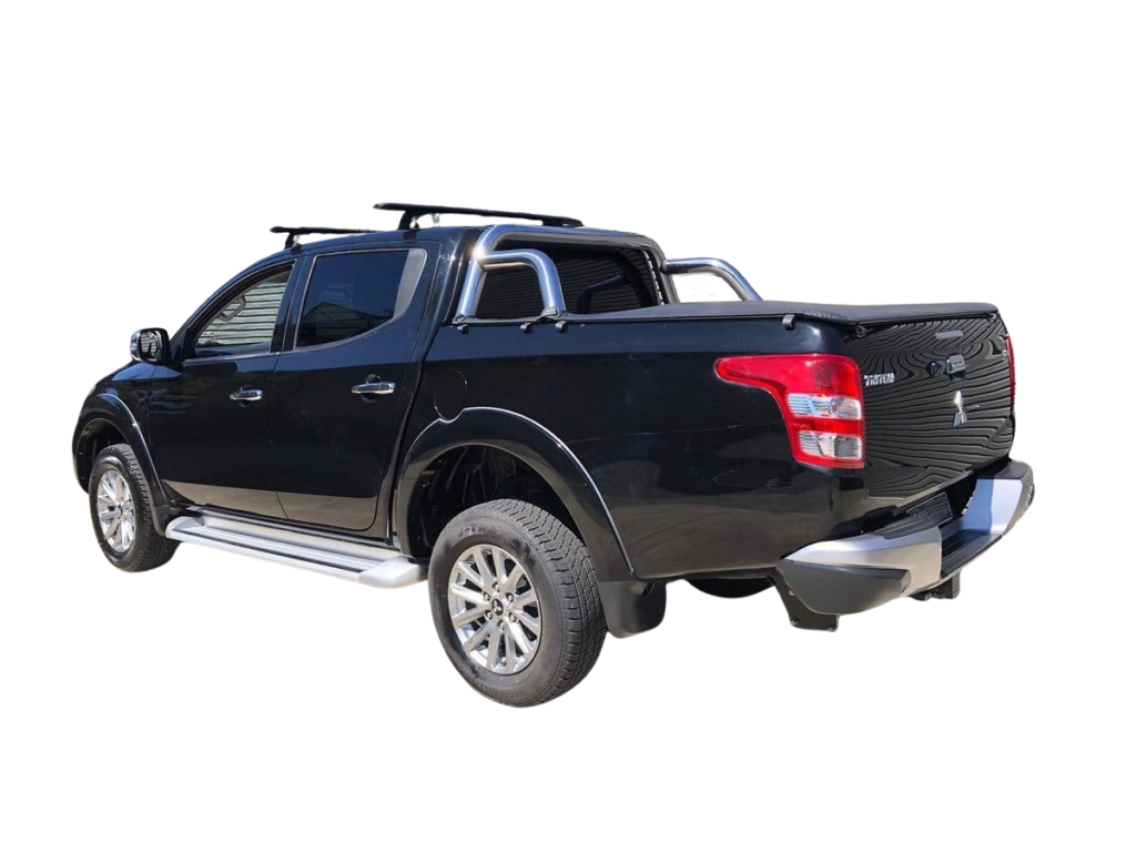 Mitsubishi Triton MQ Rear Cab Sunshade Kit
