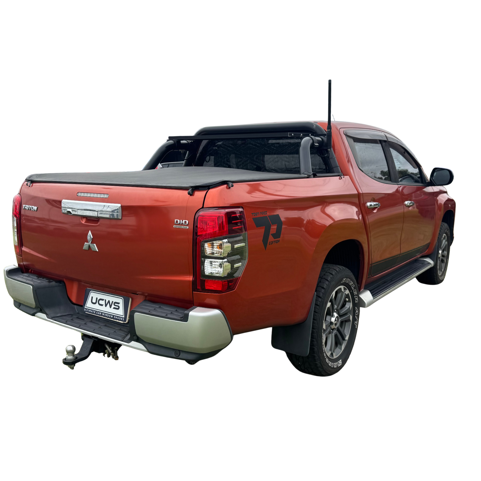 Mitsubishi Triton MR Rear Cab Sunshade Kit