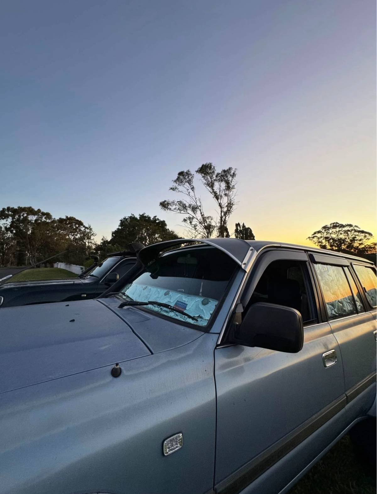 Toyota Land Cruiser 1994 Model 80 Series Sun Visor - Image 2