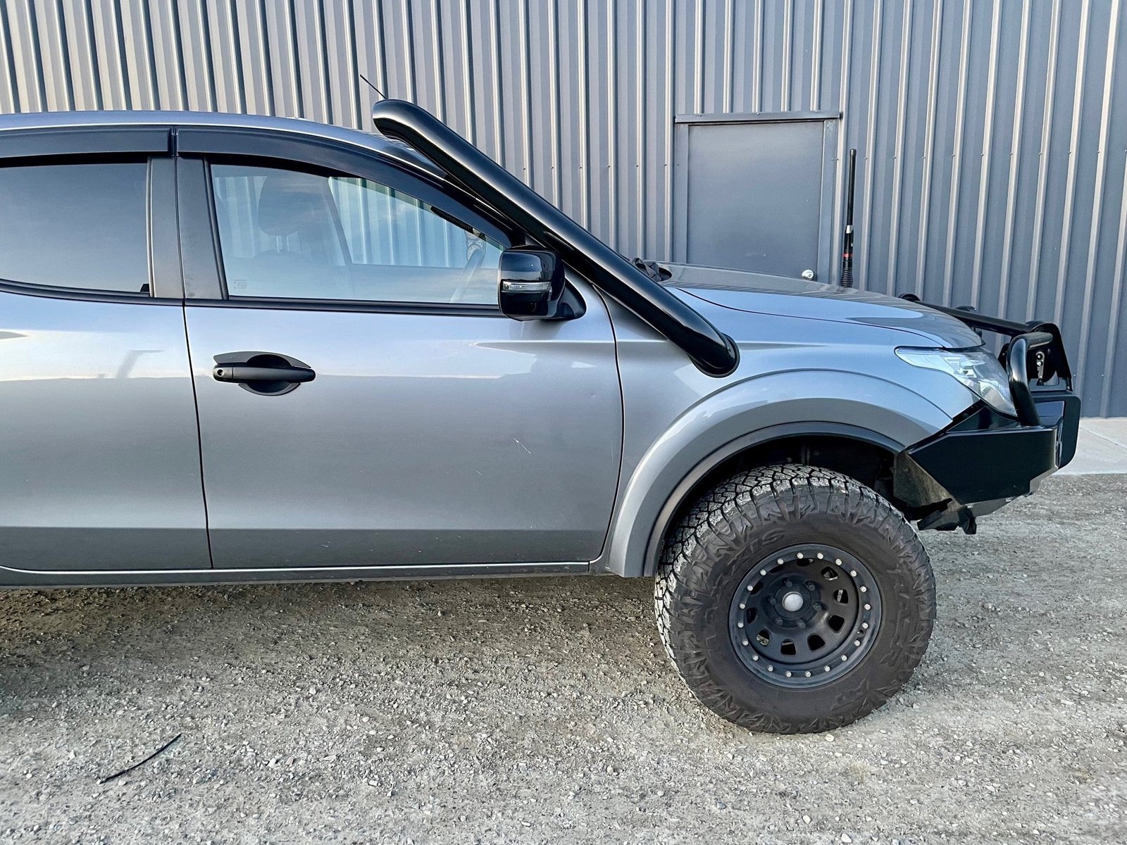 Mitsubishi Triton MQ Short Entry Snorkel