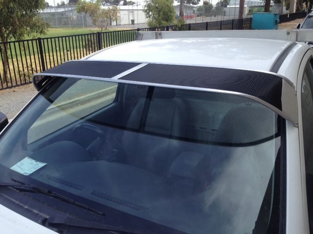 Mitsubishi L300 2dr Van SWB Express Mesh Windscreen Sunvisor